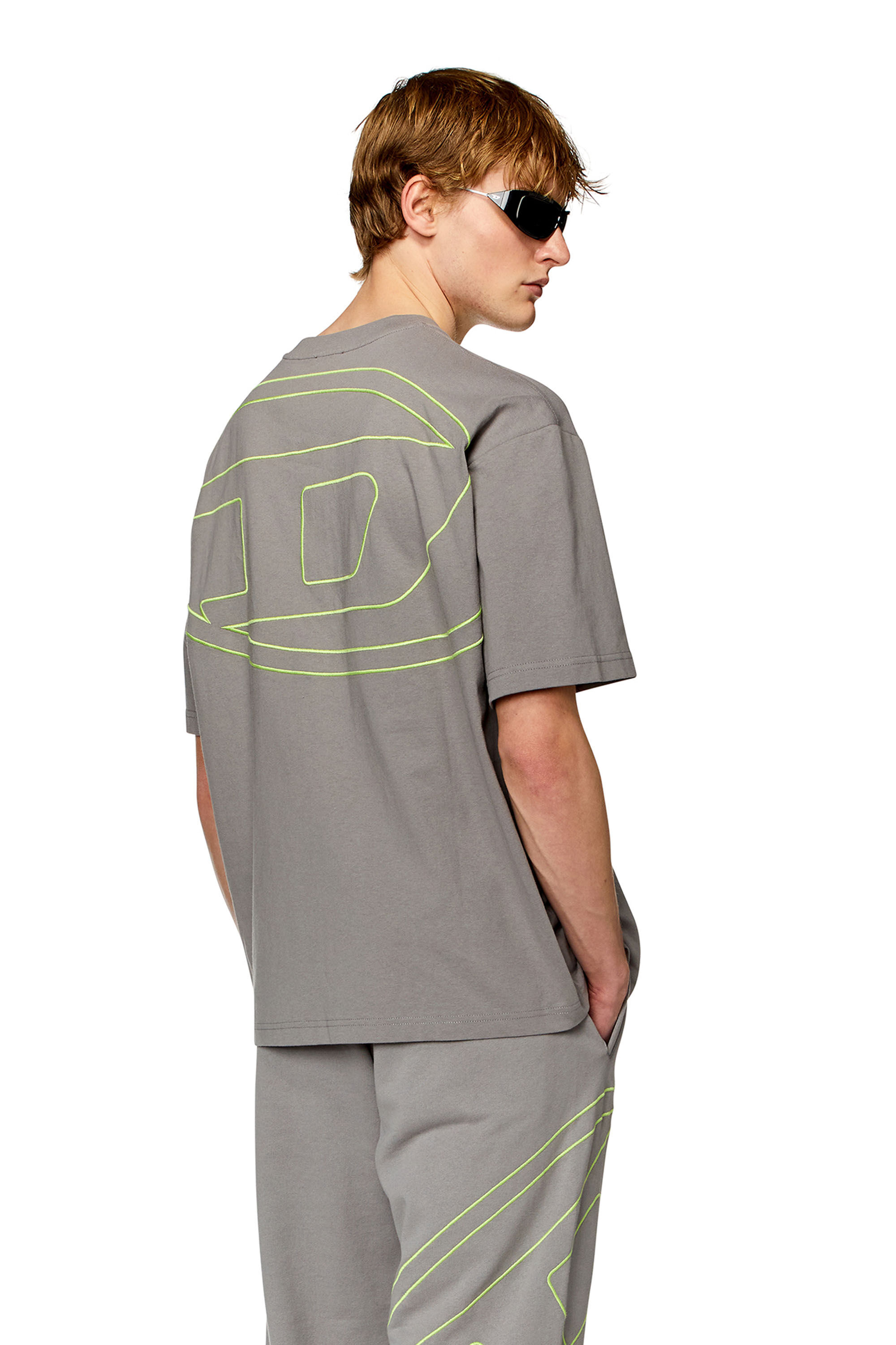 Diesel - T-BOGGY-MEGOVAL-D, Man T-shirt with maxi oval D embroidery in Grey - Image 3