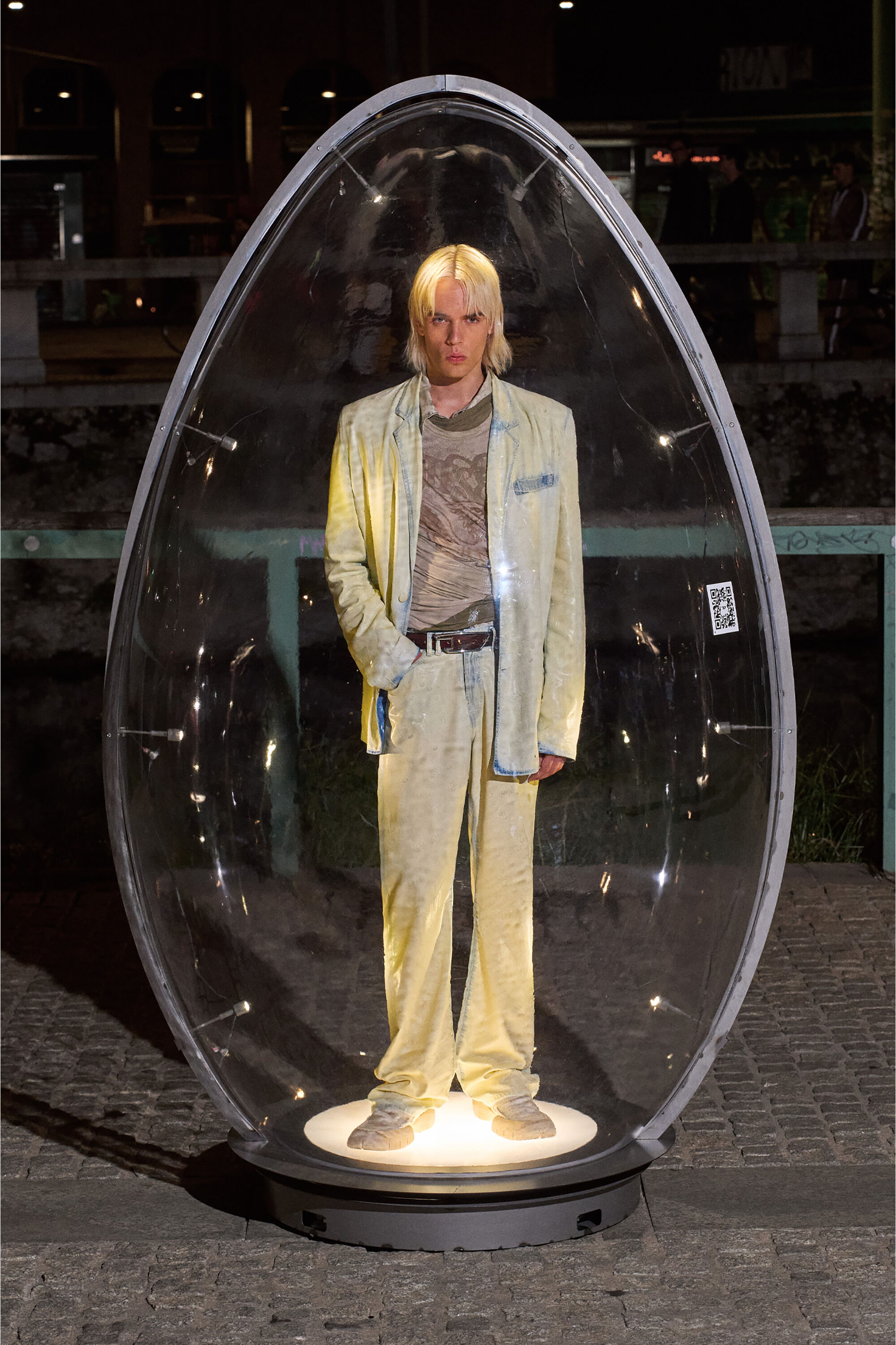 Diesel - D-NIVALE-FSI, Man's Blazer in fluid X-Ray bleach denim in null - 5