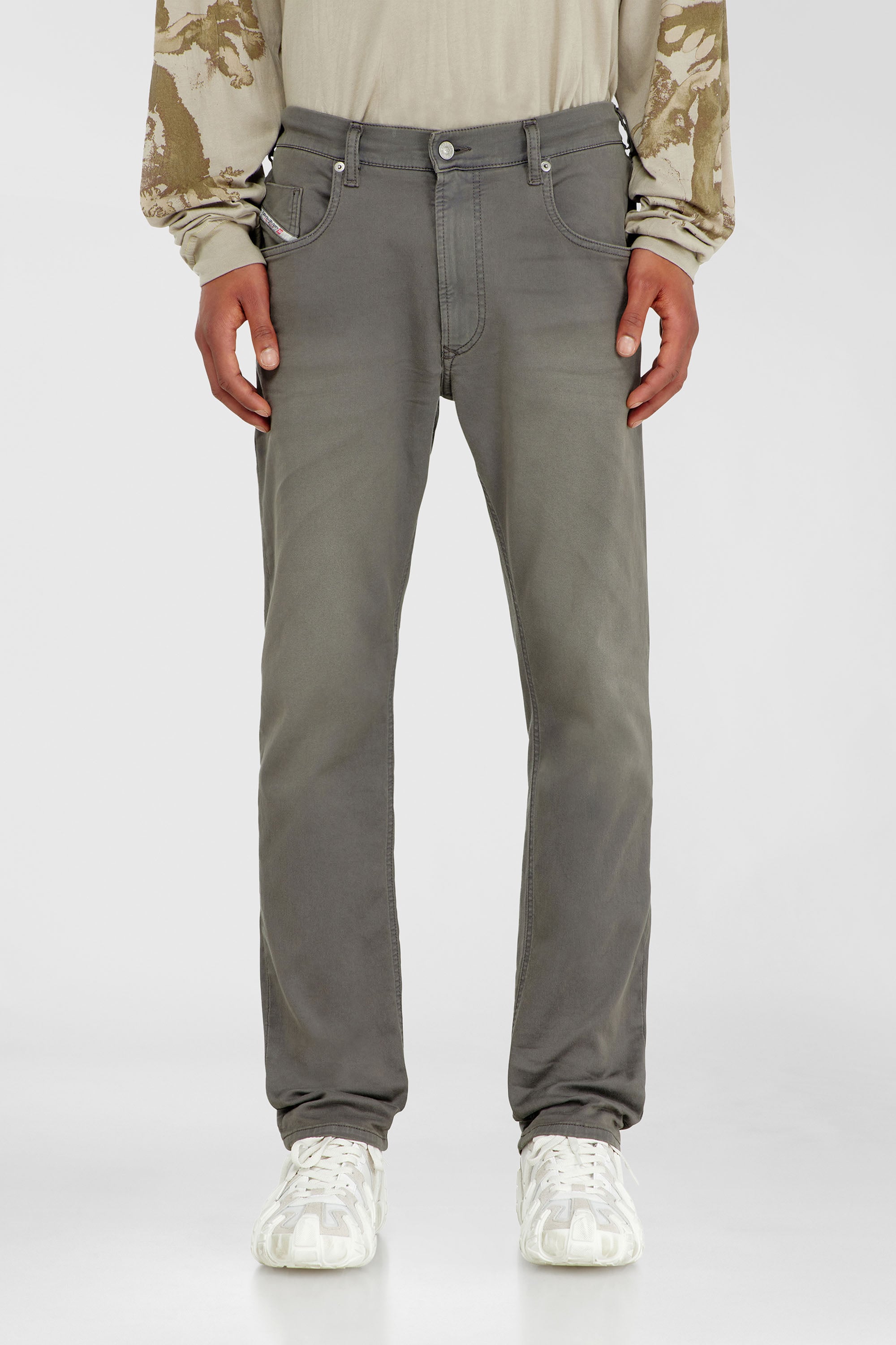 Diesel - Man's Regular 2032 D-Krooley-BW Joggjeans&reg; 0670M, Grey - 1