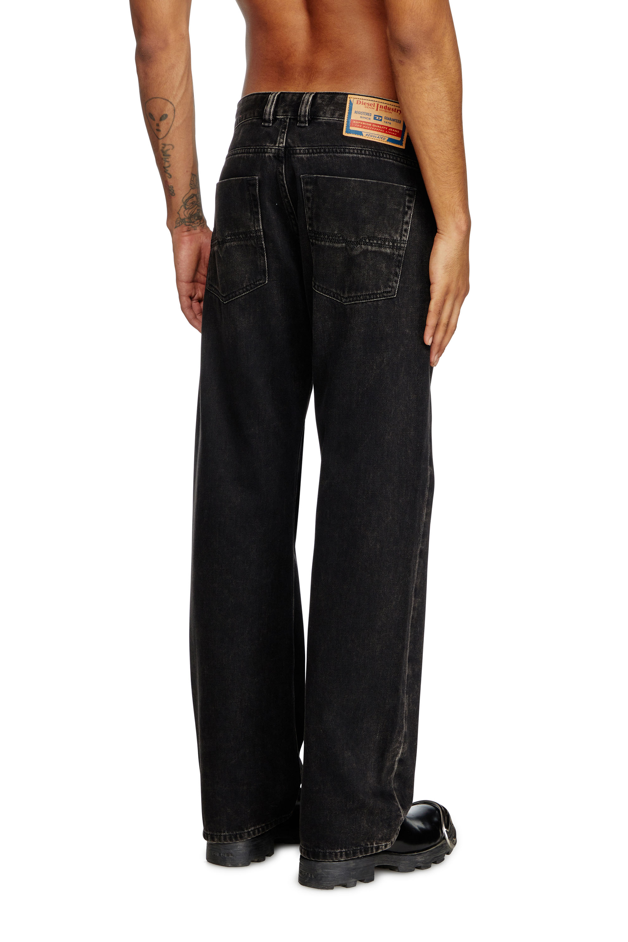 Diesel - Man's Relaxed Jeans 1980 D-Eeper 09J96, Black/Dark grey - 3