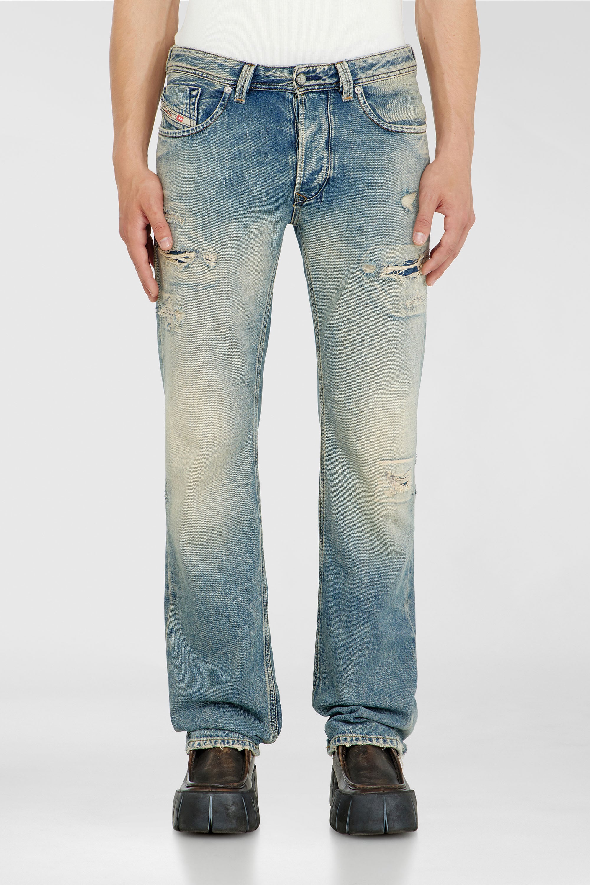 Diesel - Man's Regular Jeans 1985 Larkee 09P62, Medium blue - 1