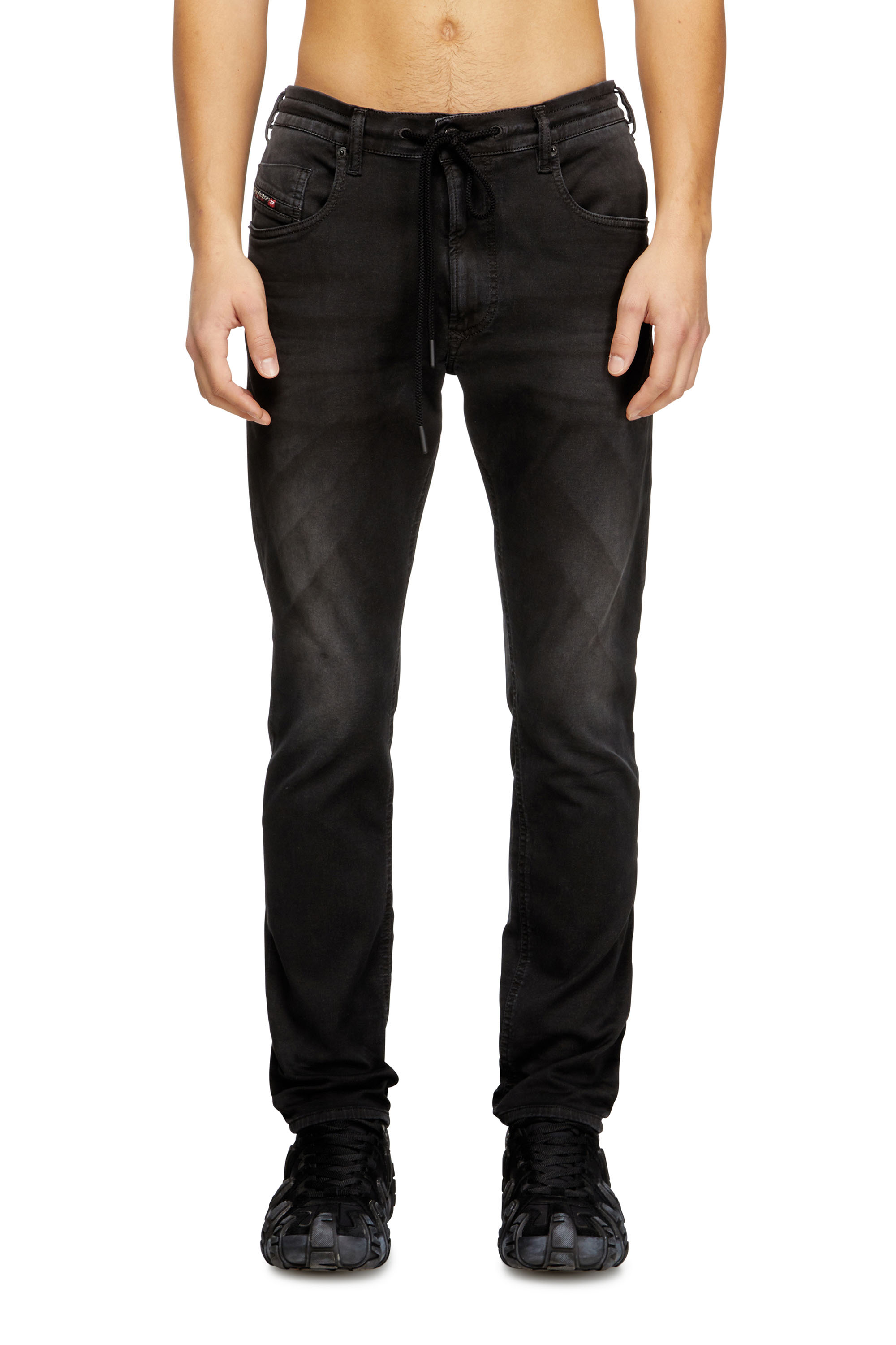 Diesel - Man's Regular 2032 D-Krooley Joggjeans® 0670M, Black - 3