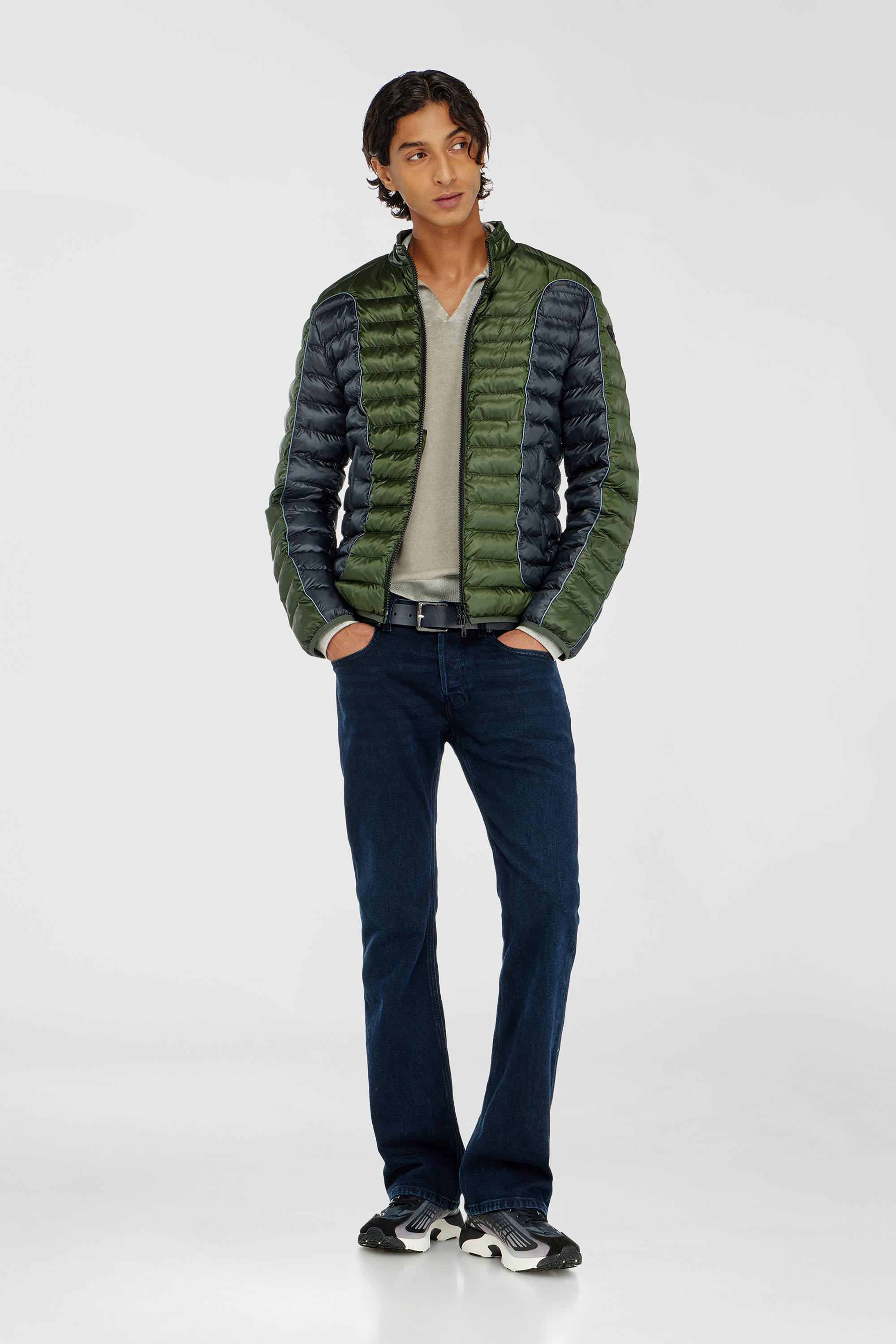 Diesel - W-PILOT-BLOCK, Man's Biker-style puffer jacket with colour-block design in Grey/Green - 2