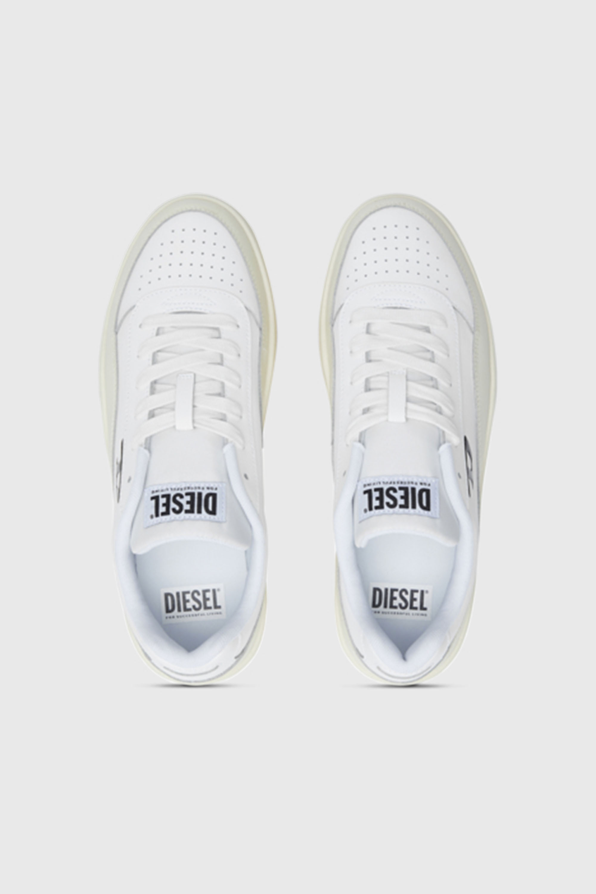 Diesel - S-TRACKER-D LOW, Man's S-Tracker-D-Low top sneaker in White/Beige - 4