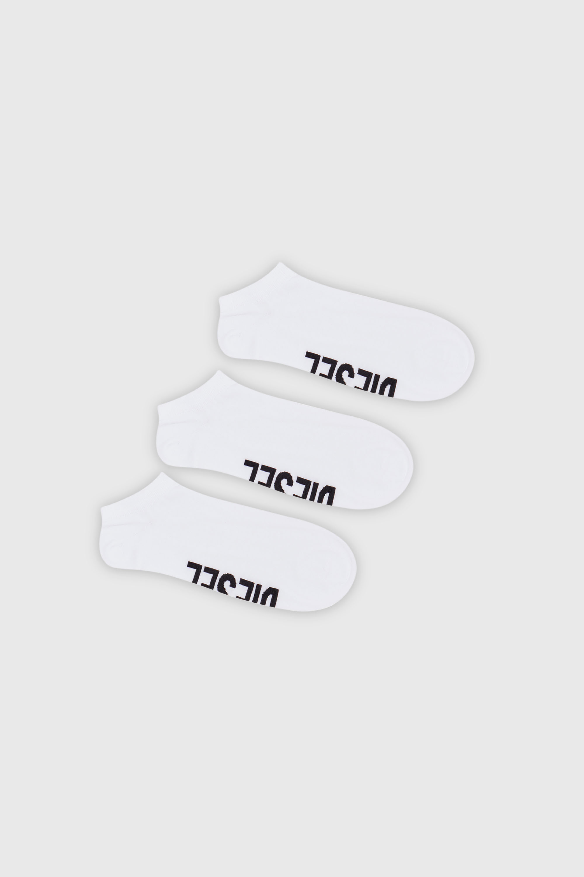 Diesel - SKM-GOST-THREEPACK, Man's Three-pack low-cut logo instep socks in White - 1