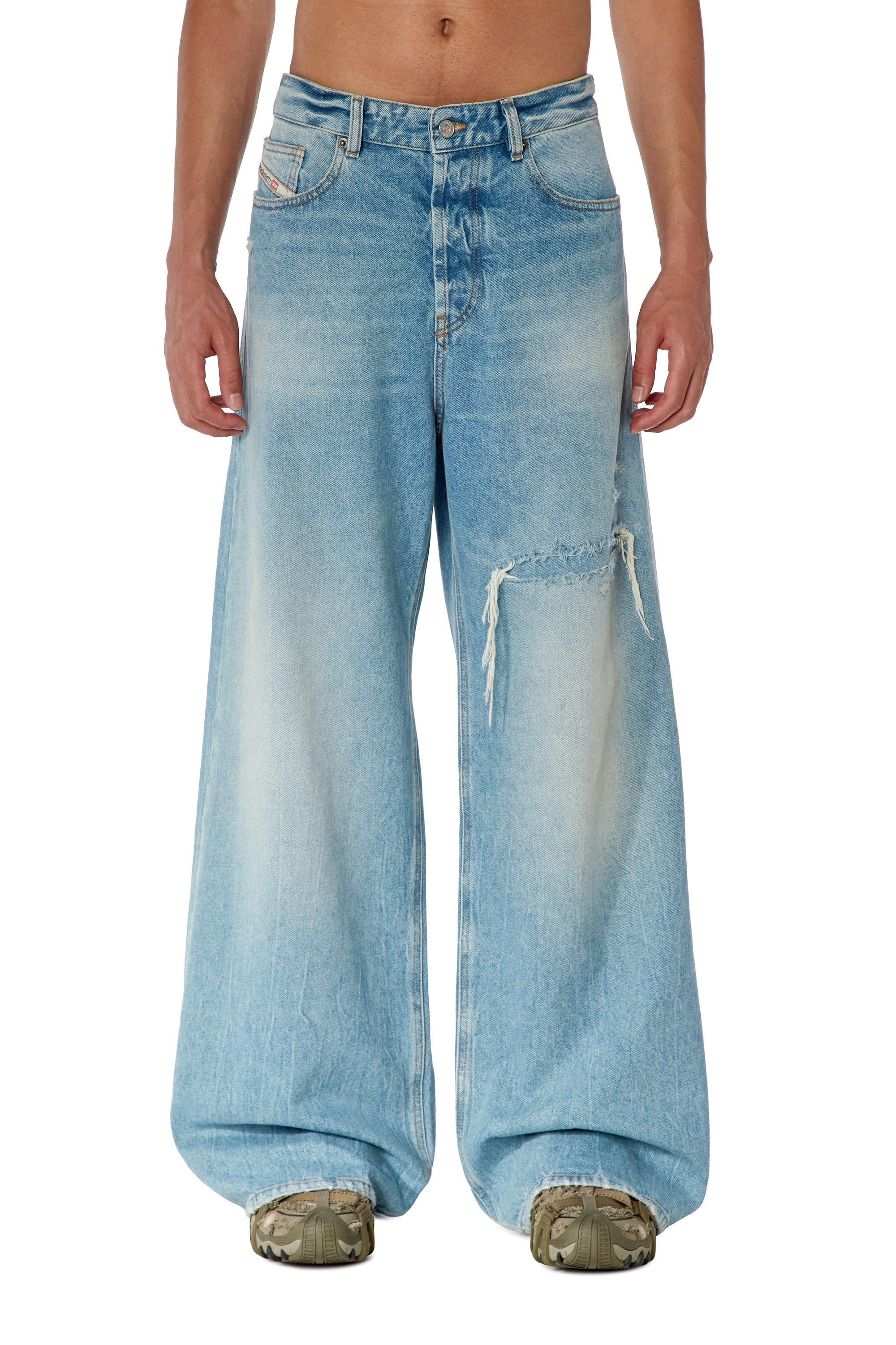 Diesel - Man's Relaxed Jeans D-Rise 09E25, Light Blue - 3