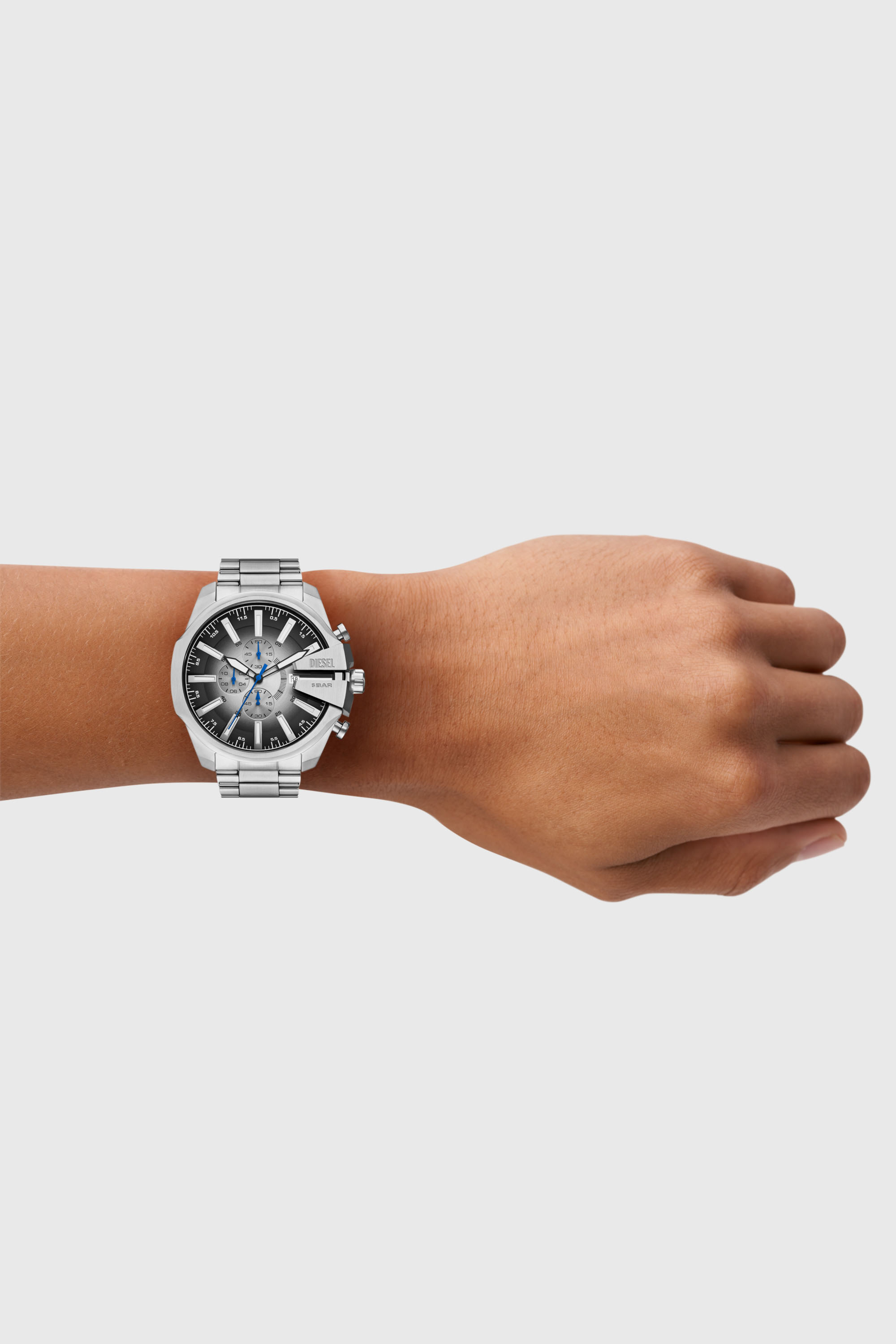 Diesel - DZ4686 WATCH, Man's Mega Chief Slim Stainless Steel Watch in Silver - 4