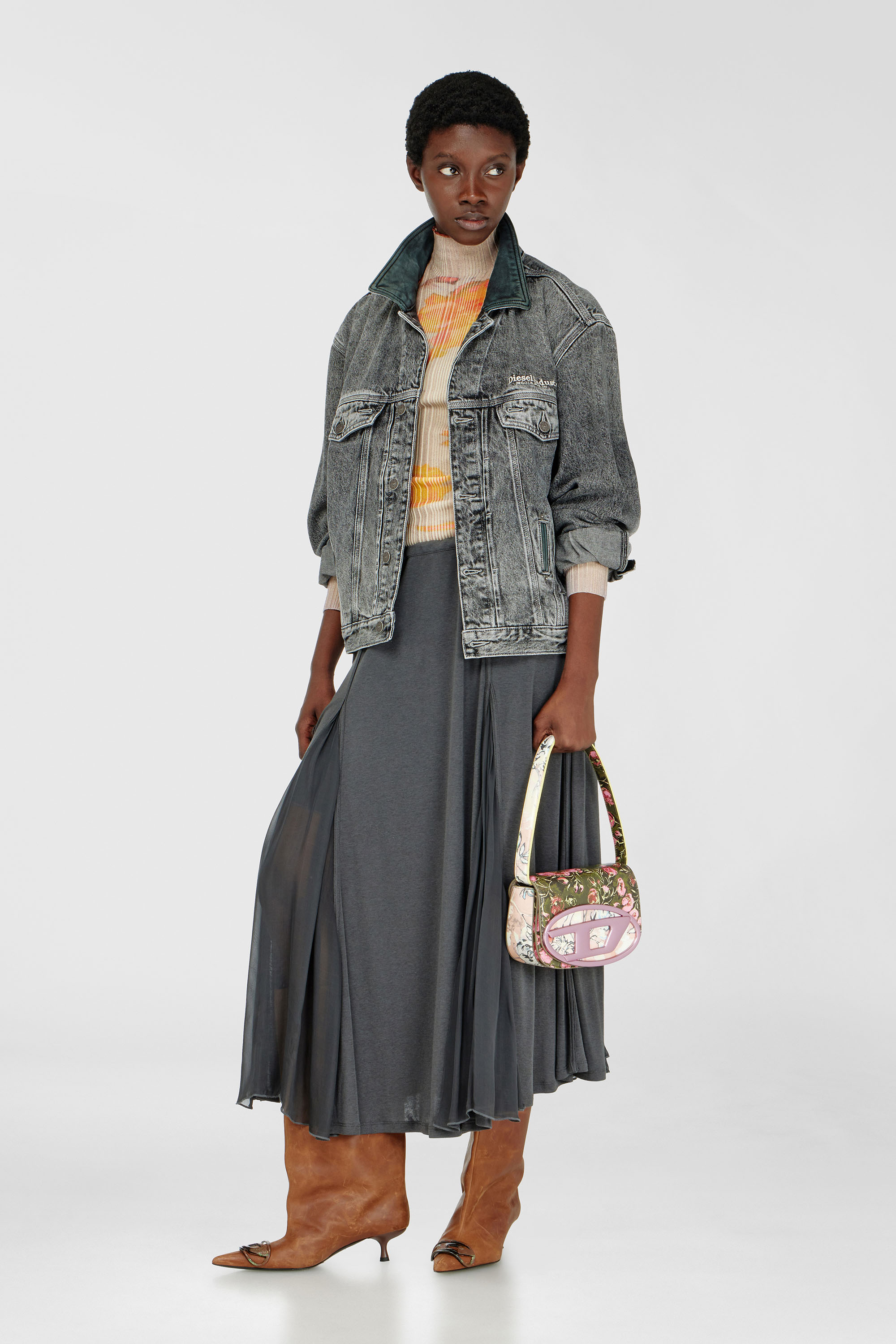 Diesel - D-DENVER-S, Unisex's Denim trucker jacket with tonal leather trims in Grey - 2