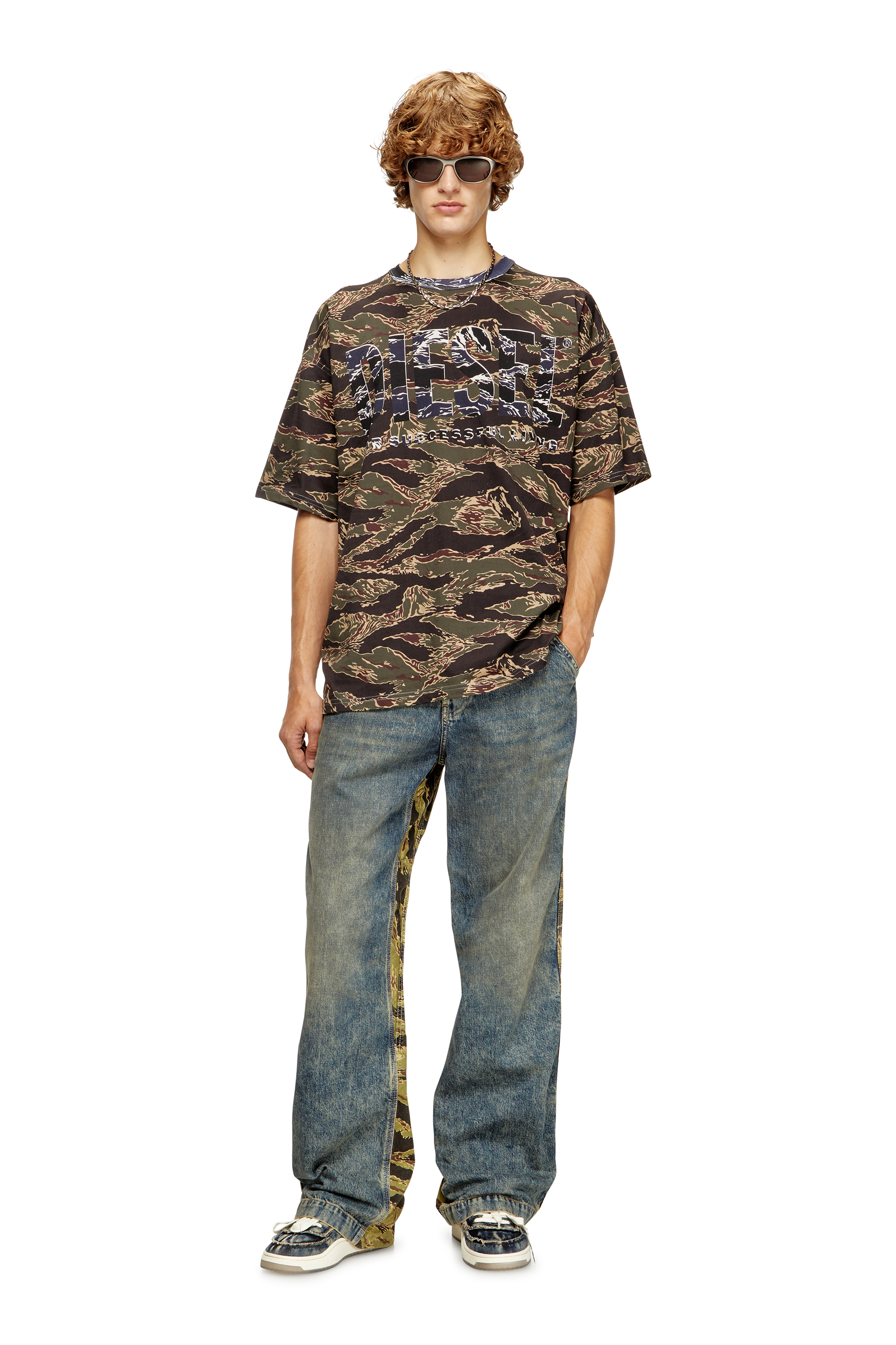 S-TRACKER-D LOW, Blue Diesel - S-TRACKER-D LOW, Man's S-Tracker-D-Frayed denim sneakers with transparent sole in Blue - 7